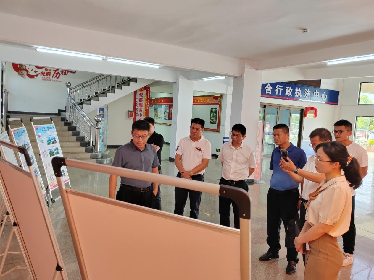 汕尾政协常委李运龙带队到我镇进行_3