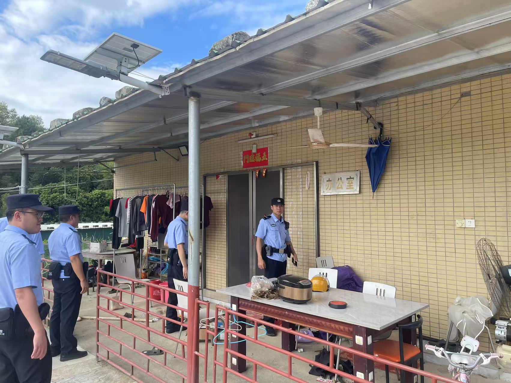 20241026八万镇开展涉毒风险行业专项清理清查统一大行动.doc_11