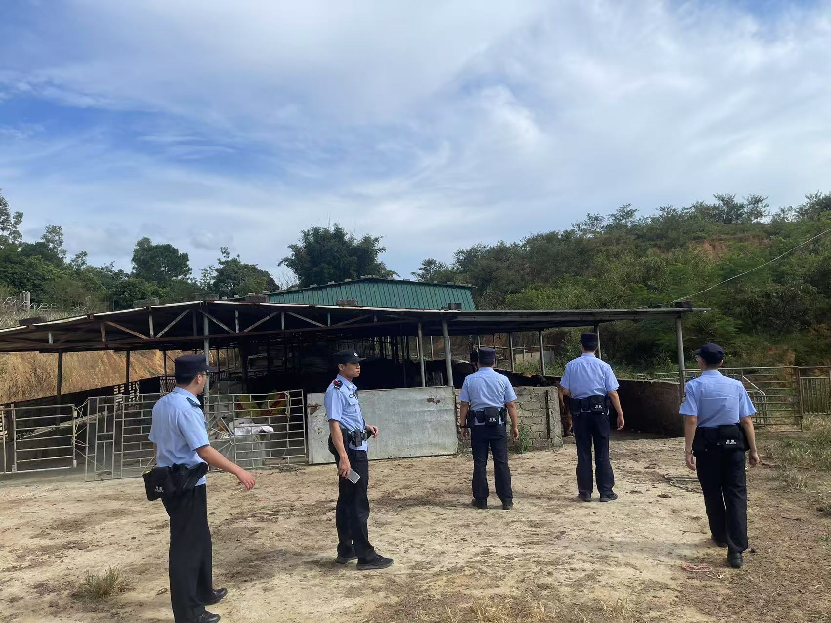 20241026八万镇开展涉毒风险行业专项清理清查统一大行动.doc_12